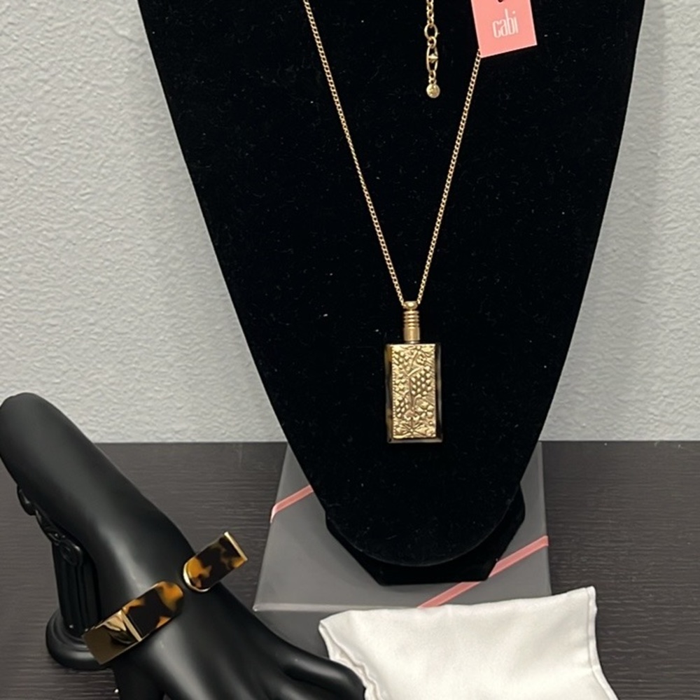 NWT CAbi Perfume Bottle Necklace with Matching Bracelet